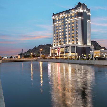 Готель Doubletree By Hilton Afyonkarahisar Екстер'єр фото