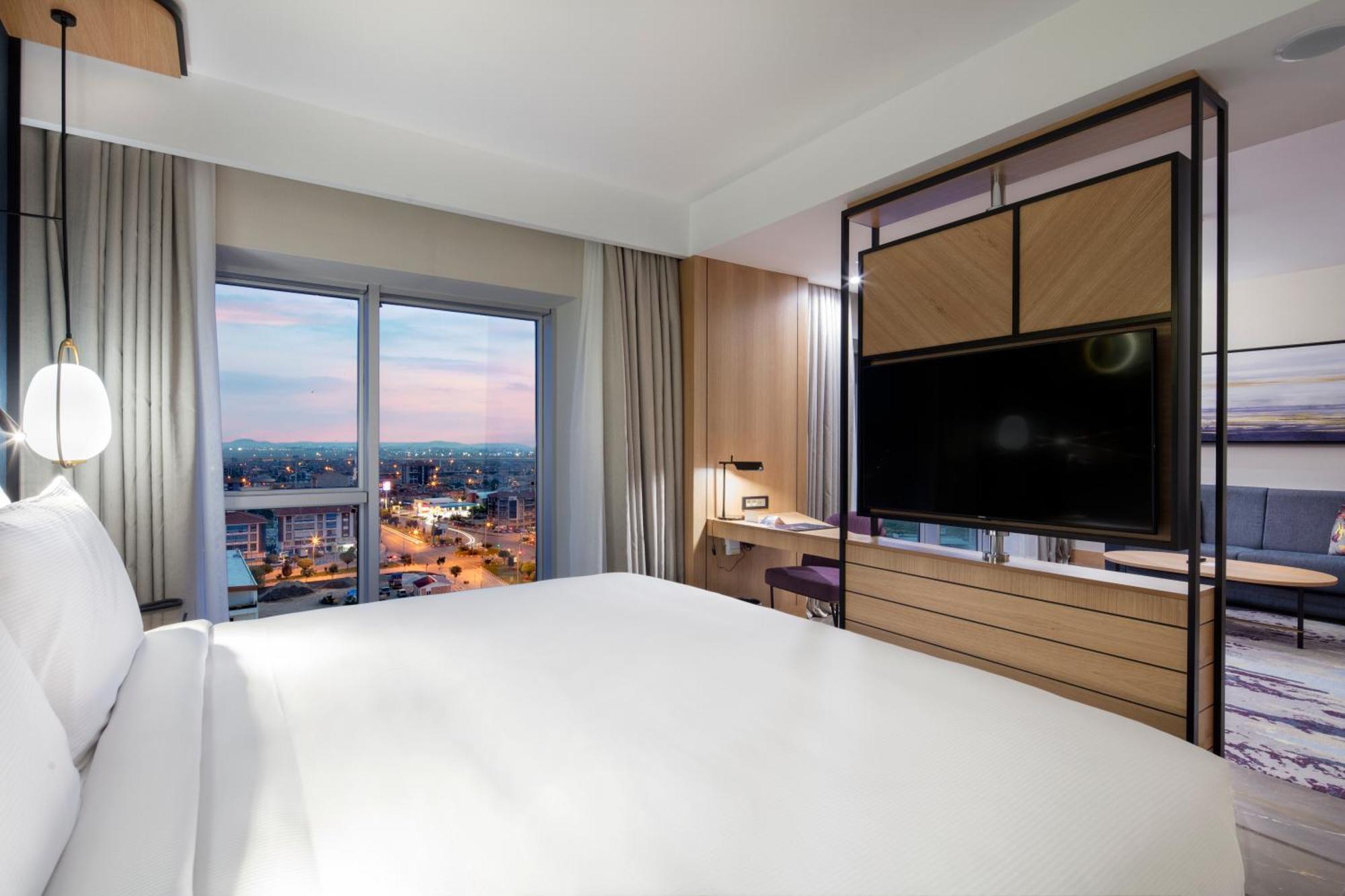 Готель Doubletree By Hilton Afyonkarahisar Екстер'єр фото